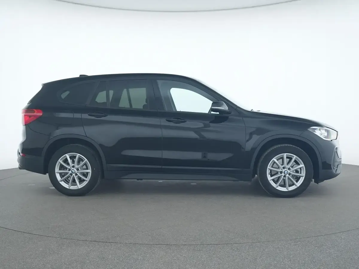 Gebraucht BMW X1 Advantage 178 PS (130 kW) 2022 Schwarz SUV