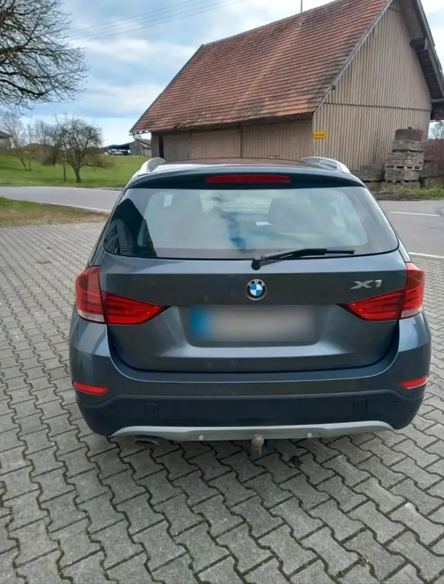 Gebraucht BMW X1 143 PS (105 kW) 2013 SUV