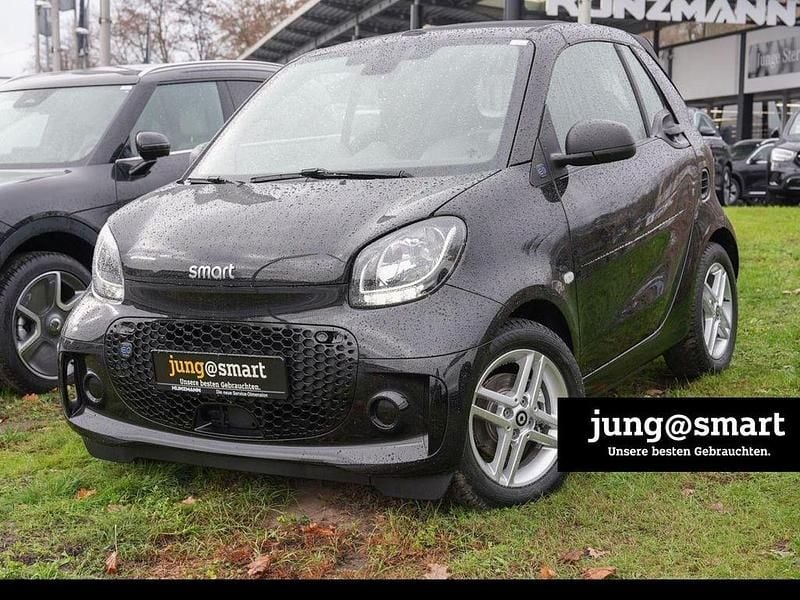 Schwarz Gebraucht 2022 Smart ForTwo Electric Drive Cabrio | 10.488 € (Superpreis) - Bild 1/4