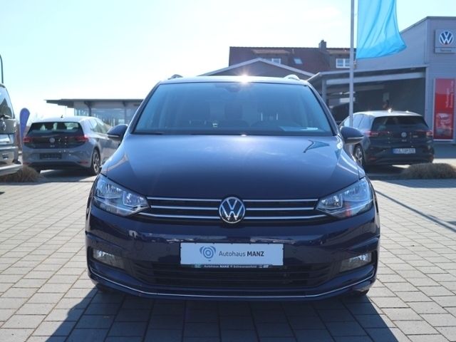 Gebraucht VW Touran Move 122 PS (89 kW) 2023 Blau Van / Kleinbus