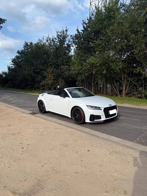 Gebraucht Audi TT Roadster Competition 197 PS (144 kW) 2020 Weiß Cabrio