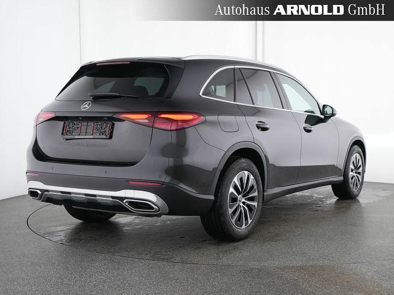 Gebraucht Mercedes GLC200 Avantgarde 227 PS (166 kW) 2025 Grau SUV