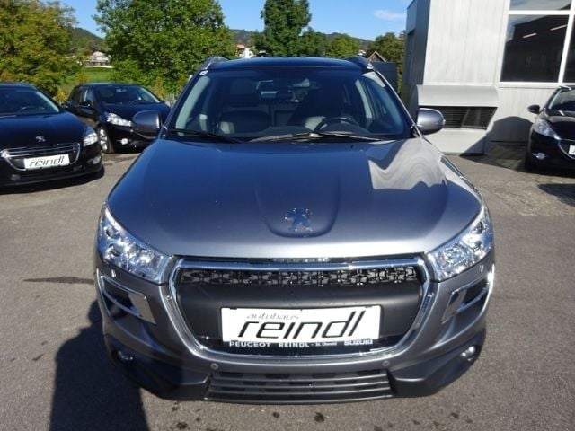 Gebraucht Peugeot 4008 Allure 115 PS (84 kW) 2015 Grau SUV