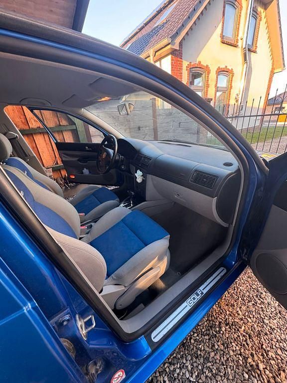 Gebraucht VW Golf IV 116 PS (85 kW) 2000 Blau Limousine