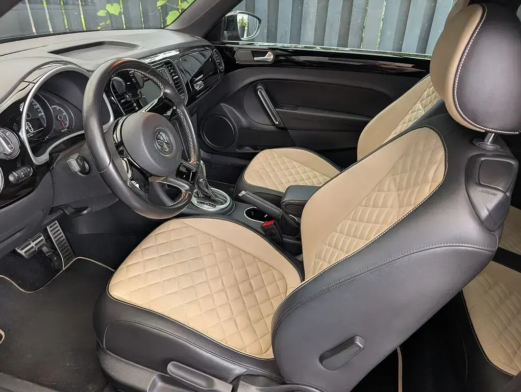 Gebraucht VW Beetle R-line 220 PS (161 kW) 2016 Schwarz Kleinwagen