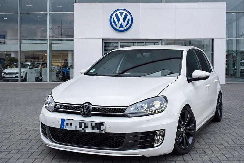 Gebraucht VW Golf VII GTI 211 PS (155 kW) 2012 Limousine