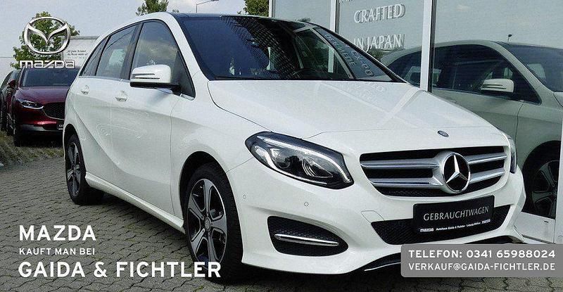 Weiss Gebraucht 2016 Mercedes B250 Urban Van / Kleinbus | 18.980 € (Fairer Preis) - Bild 1/4