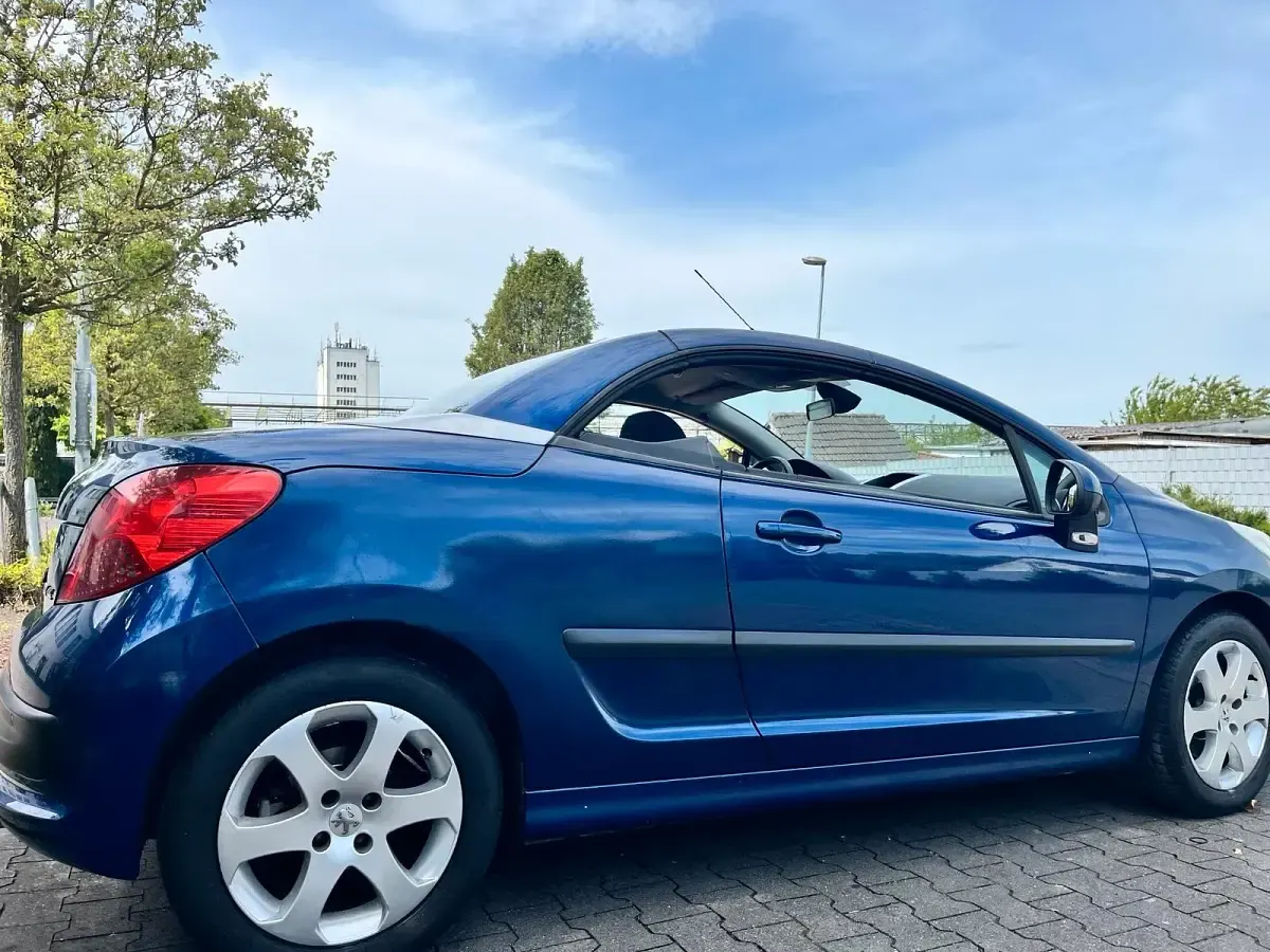 Gebraucht Peugeot 207 120 PS (88 kW) 2007 Blau Kombi