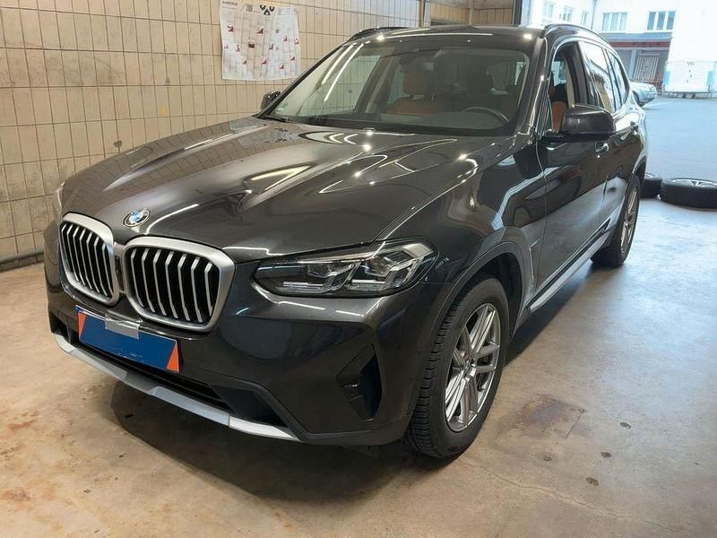 Sophistograu Gebraucht 2023 BMW X3 Sport Line SUV | 44.950 € (Superpreis) - Bild 1/4