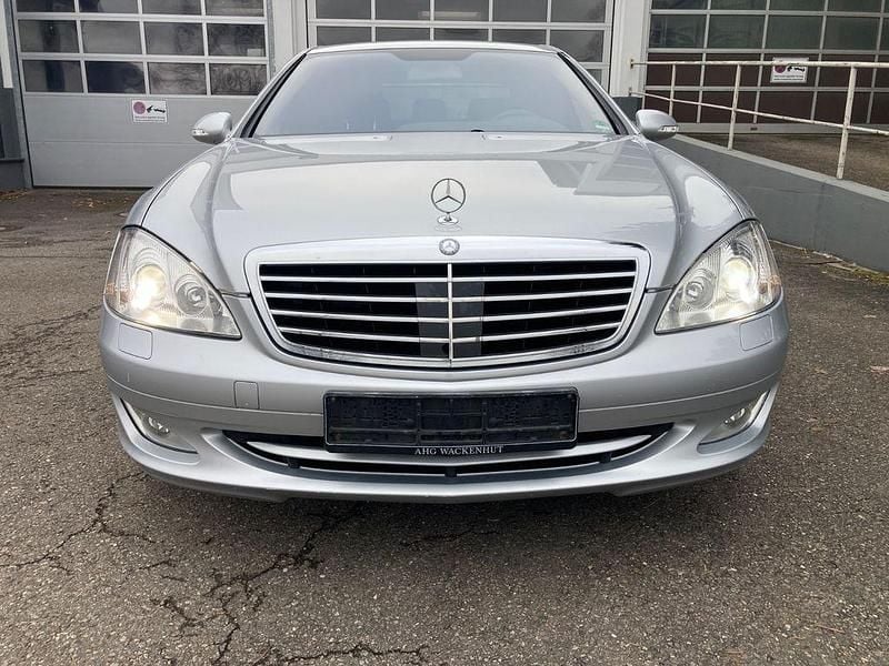 Gebraucht Mercedes S500 387 PS (284 kW) 2007 Silber Limousine