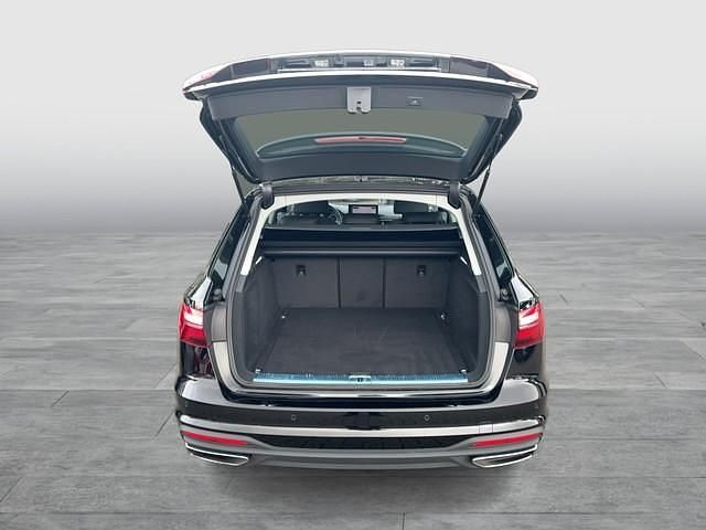Gebraucht Audi A4 163 PS (119 kW) 2023 Schwarz Kombi