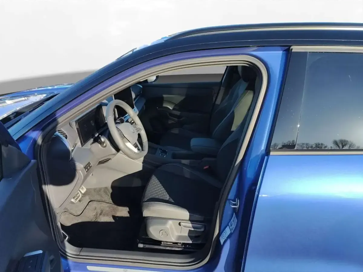 Gebraucht VW T-Roc R-line 150 PS (110 kW) 2025 Blau SUV