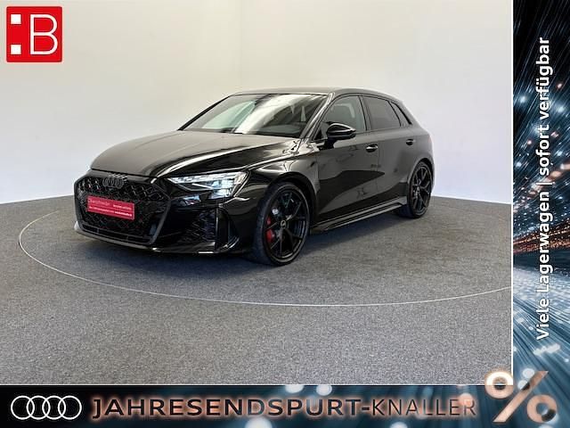 Gebraucht Audi RS3 Sportback Ambiente 400 PS (294 kW) 2026 Mythosschwarz metallic Kleinwagen