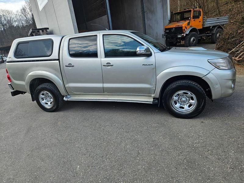 Gebraucht Toyota HiLux 171 PS (125 kW) 2013 Grau Pickup