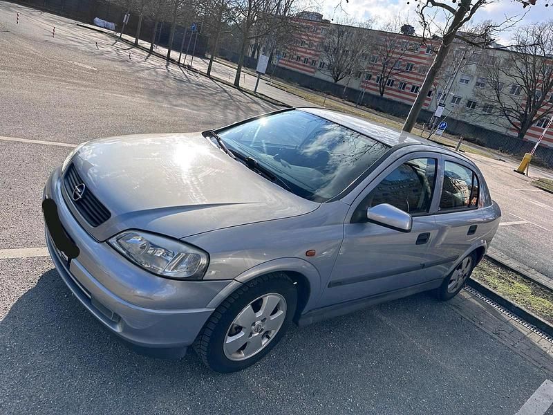 Gebraucht Opel Astra 101 PS (74 kW) 2001 Grau Kleinwagen