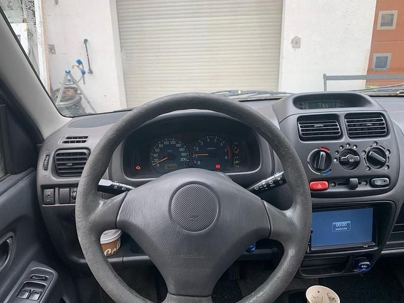 Gebraucht Suzuki Ignis 83 PS (61 kW) 2003 Grau Kleinwagen