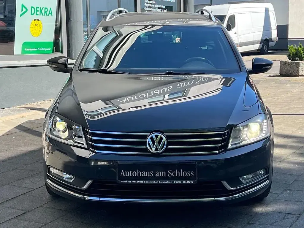 Second-hand VW Passat Edition 140 CP (102 kW) 2014 Gri Berlinǎ