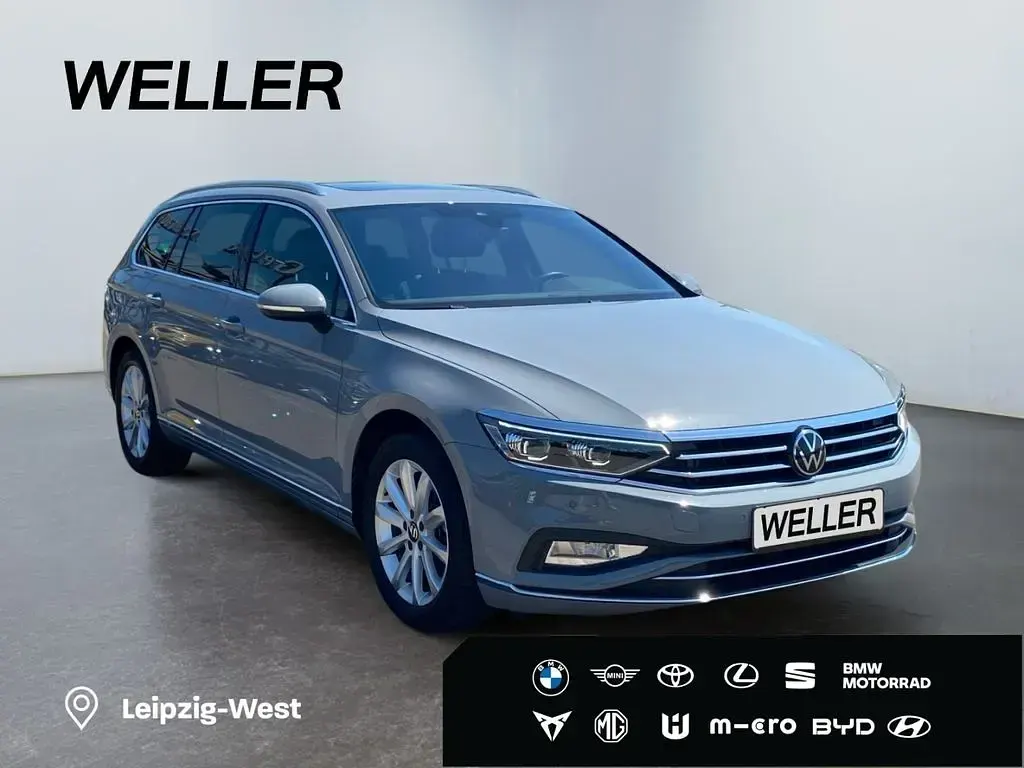 Gebraucht VW Passat Elegance 150 PS (110 kW) 2024 Grau Kombi