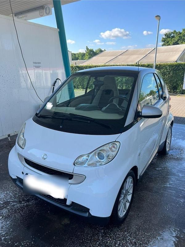 Weiß Gebraucht 2008 Smart ForTwo Coupé Passion Coupé | 3.500 € (Superpreis) - Bild 1/4