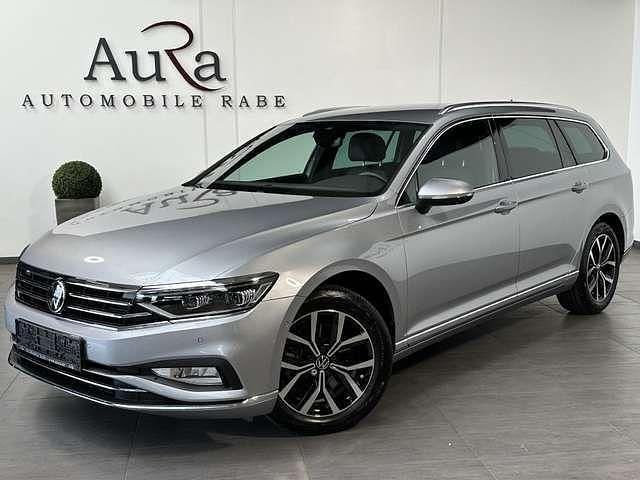 Silber Gebraucht 2023 VW Passat Elegance Kombi | 32.989 € (Superpreis) - Bild 1/4
