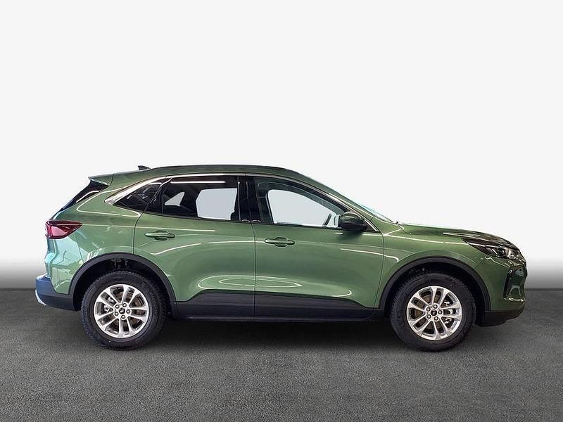 Neu Ford Kuga Titanium 152 PS (111 kW) 2026 Grün SUV