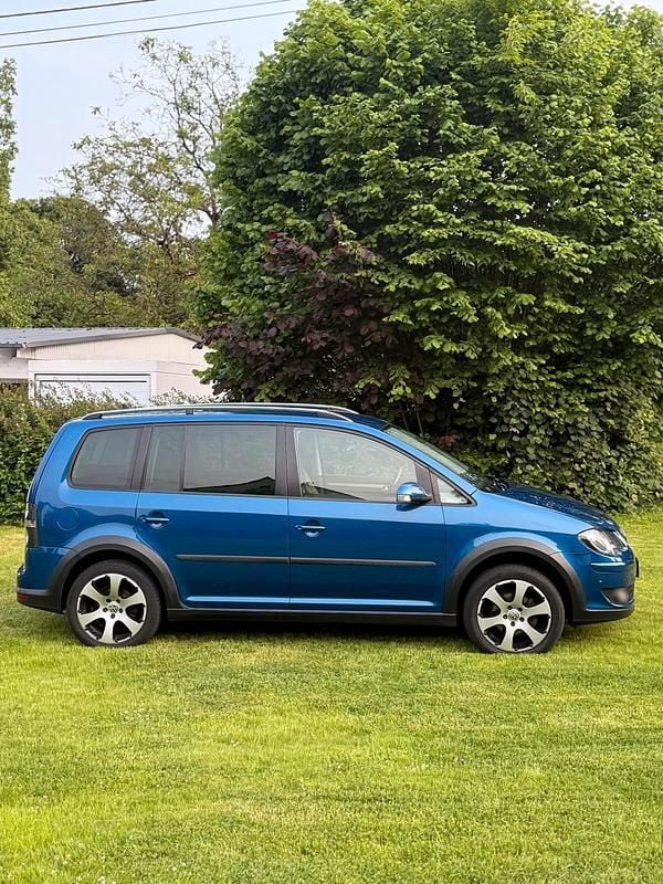 Gebraucht VW Touran Cross 105 PS (77 kW) 2007 Blau Van / Kleinbus