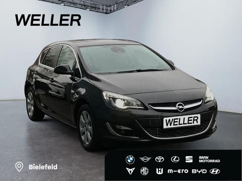 Gebraucht Opel Astra Exklusiv 140 PS (102 kW) 2014 Schwarz Limousine