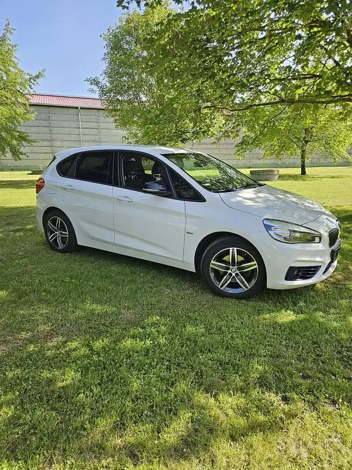 Gebraucht BMW 216 Gran Tourer Sport Line 116 PS (85 kW) 2016 Van / Kleinbus