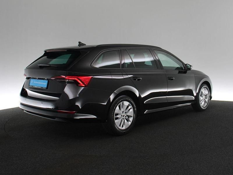 Gebraucht Skoda Octavia Ambition 116 PS (85 kW) 2022 Schwarz Kombi