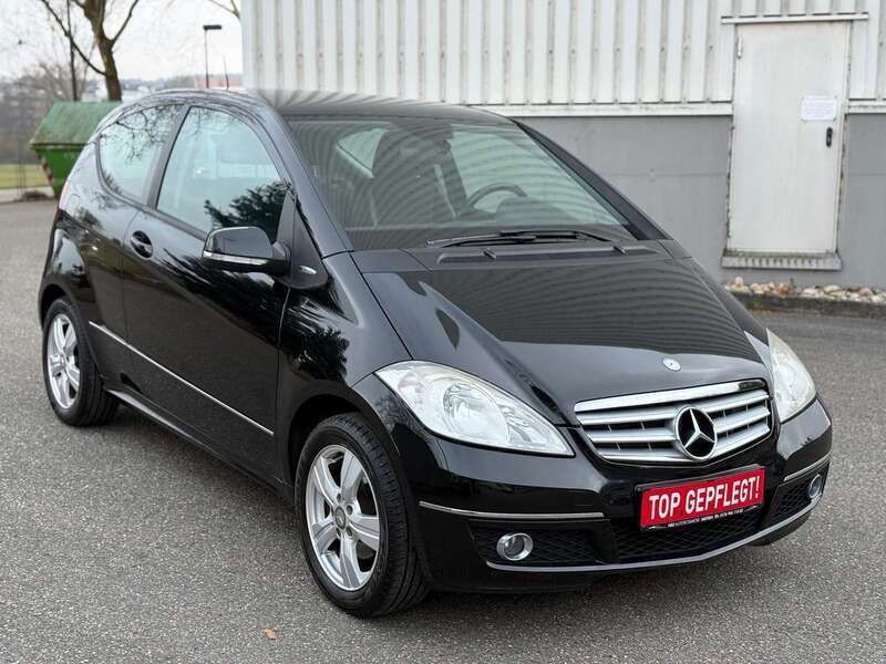 Schwarz Gebraucht 2008 Mercedes 170 Avantgarde Coupé | 3.450 € (Fairer Preis) - Bild 1/4
