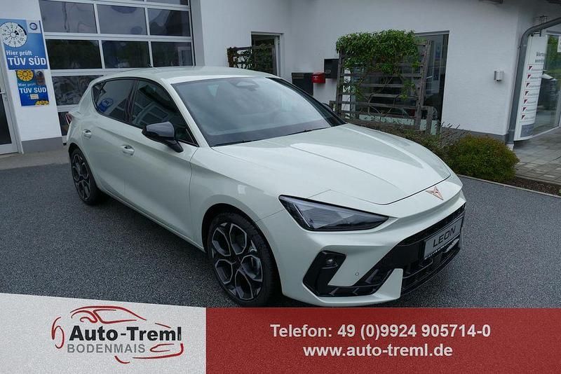 Neu Cupra Leon 150 PS (110 kW) 2025 Taiga grau Limousine