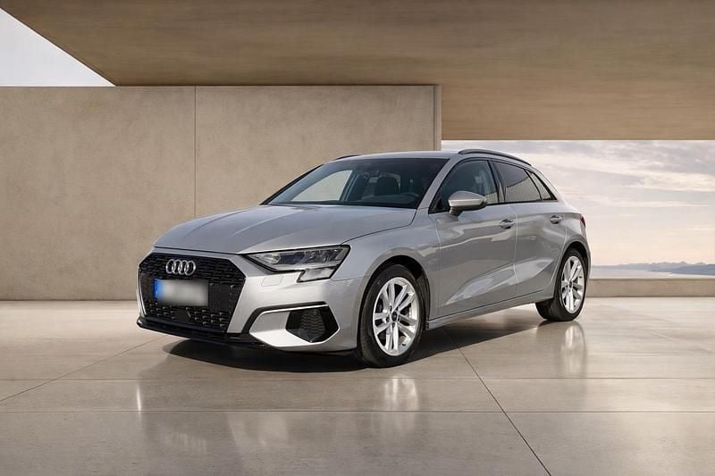 Gebraucht Audi A3 Ambiente 116 PS (85 kW) 2022 Silber Limousine