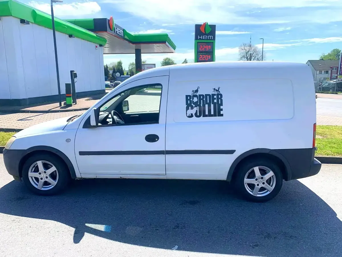 Gebraucht Opel Combo 90 PS (66 kW) 2005 Weiß Van / Kleinbus