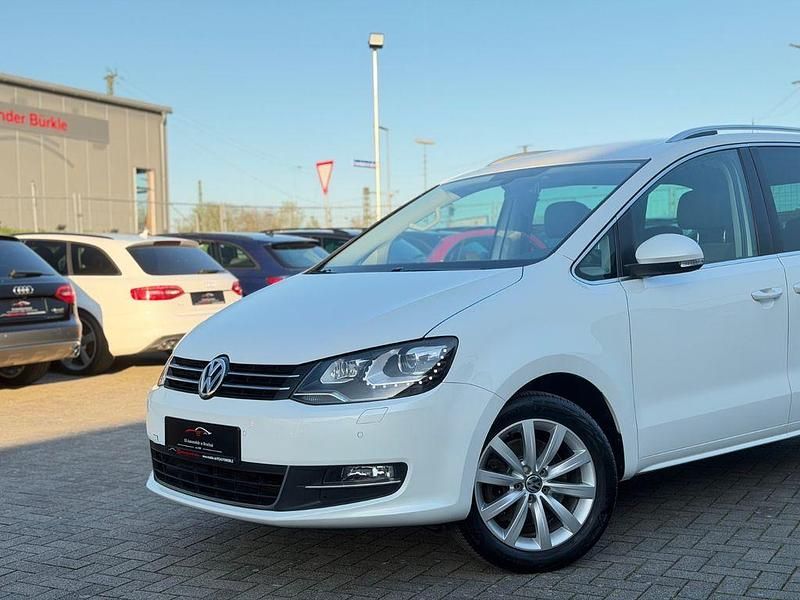 Gebraucht VW Sharan Highline 177 PS (130 kW) 2014 Weiß Van / Kleinbus