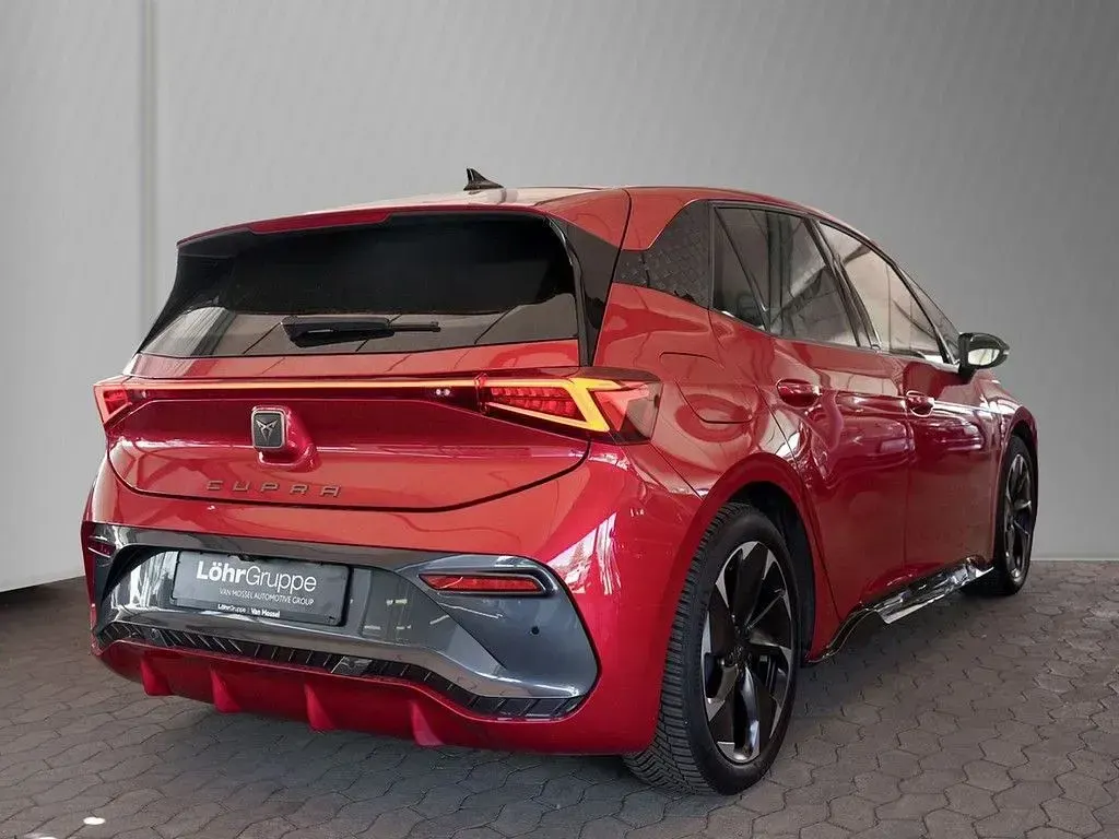 Gebraucht Cupra Born 169 kW (231 PS) 2023 Rayleighrot Kleinwagen