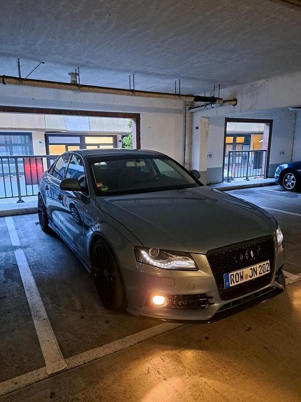 Blau Gebraucht 2008 Audi A4 Limousine | 9.939 € - Bild 1/3