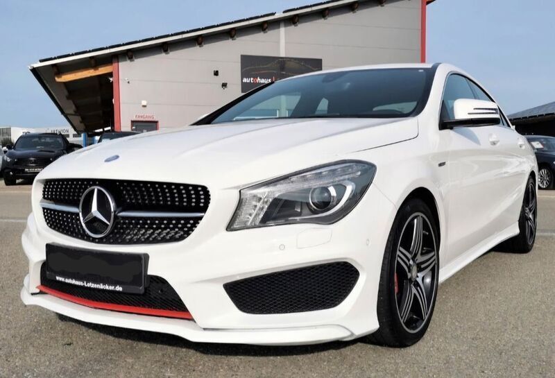 Weiß Gebraucht 2015 Mercedes CLA250 AMG line Limousine | 19.600 € (Fairer Preis) - Bild 1/4