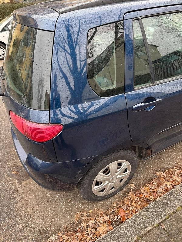 Second-hand Mazda 2 80 CP (58 kW) 2004 Albastru Hatchback