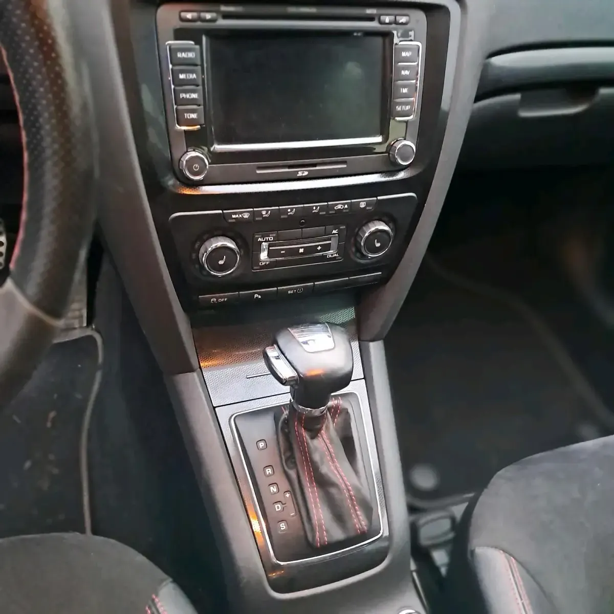 Gebraucht Skoda Octavia 200 PS (147 kW) 2012 Schwarz Kombi