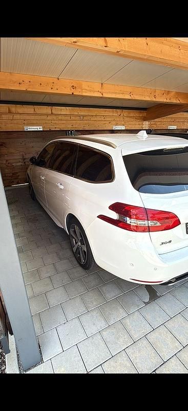Gebraucht Peugeot 308 GT 131 PS (96 kW) 2020 Weiß Kombi