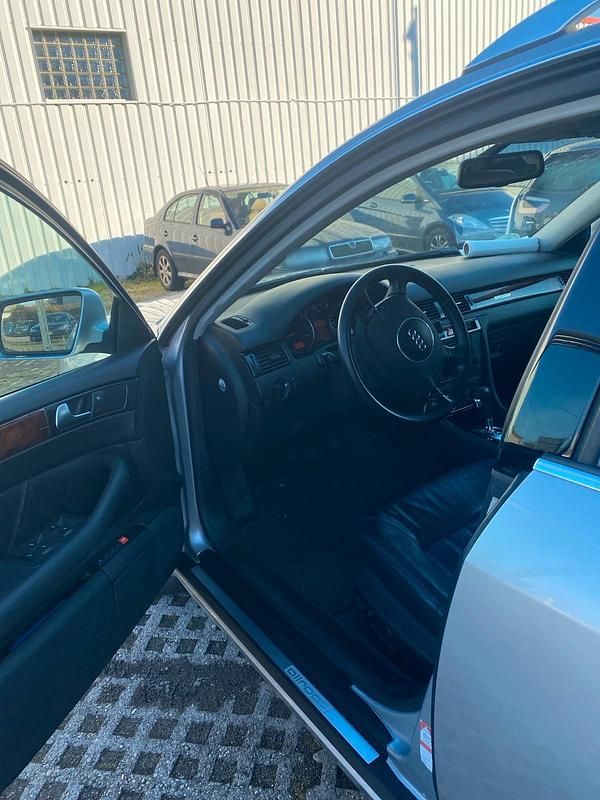 Gebraucht Audi A6 Allroad 180 PS (132 kW) 2003 Silber Kombi