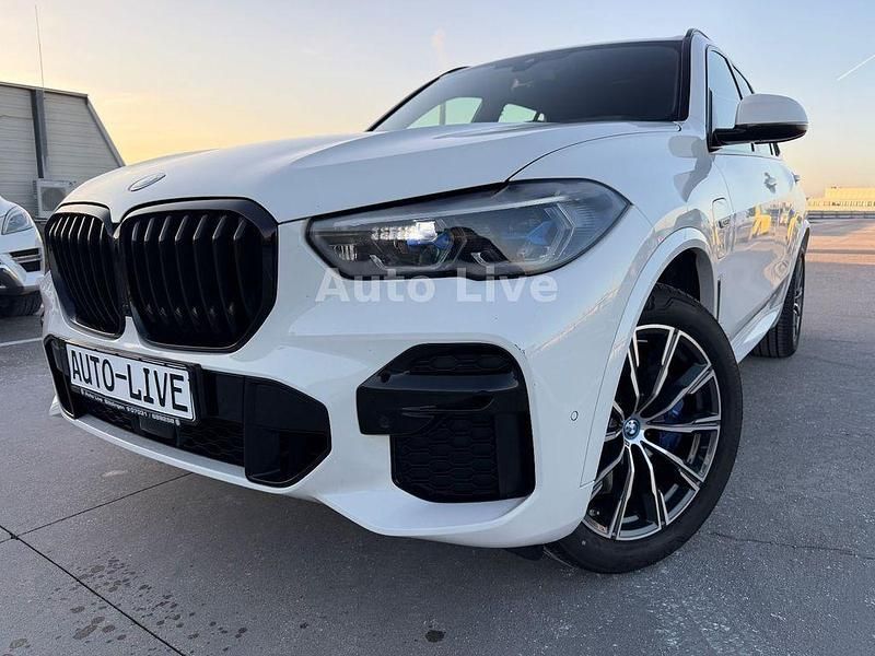 Gebraucht BMW X5 M Sport 394 PS (289 kW) 2022 Weiß SUV