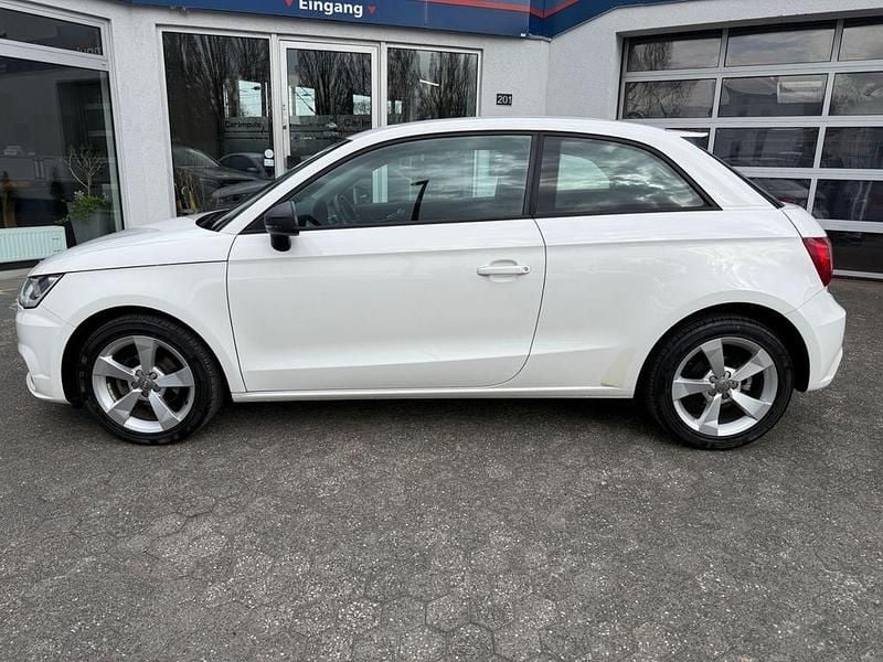 Gebraucht Audi A1 Sport 95 PS (69 kW) 2017 Weiß Kleinwagen