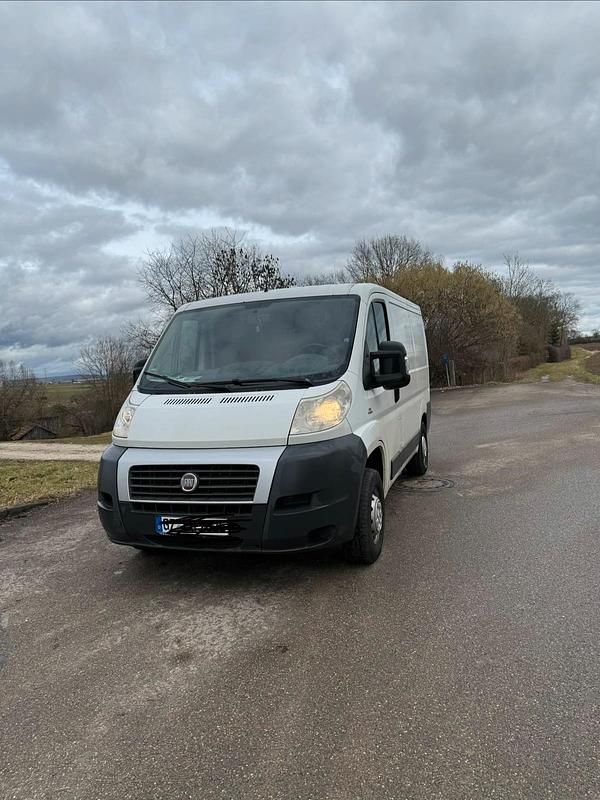 Gebraucht Fiat Ducato 115 PS (84 kW) 2013 Weiß Van