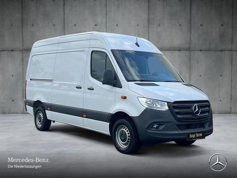 Gebraucht Mercedes Sprinter 170 PS (125 kW) 2024 Weiß Van