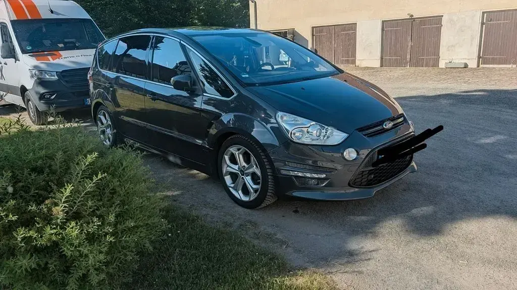 Gebraucht Ford S-MAX Titanium S 203 PS (149 kW) 2013 Grau Van / Kleinbus