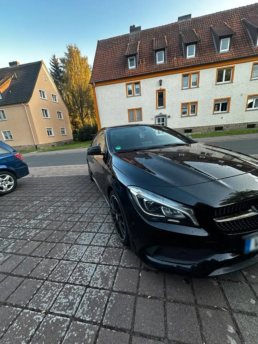 Gebraucht Mercedes CLA250 AMG line 211 PS (155 kW) 2016 Schwarz Coupé