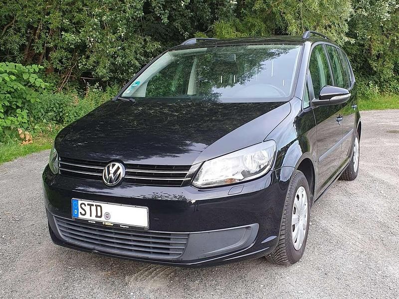 Schwarz Gebraucht 2012 VW Touran Trendline Van / Kleinbus | 5.799 € (Fairer Preis) - Bild 1/4