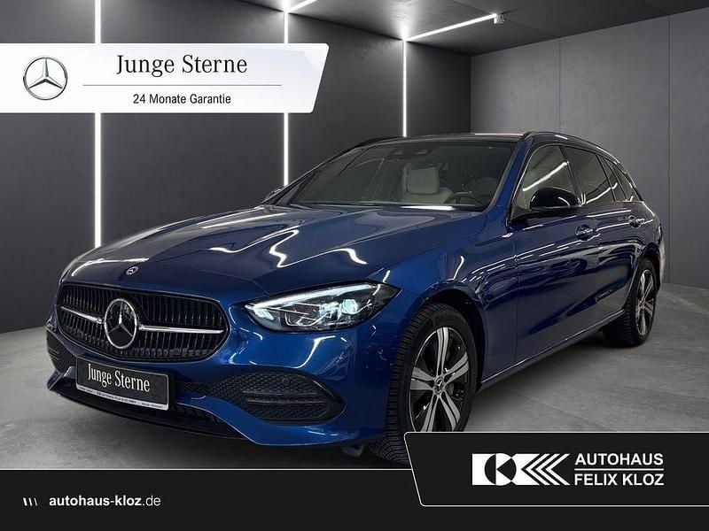 Lack spektralblau Gebraucht 2023 Mercedes C300e Kombi | 38.400 € (Fairer Preis) - Bild 1/4