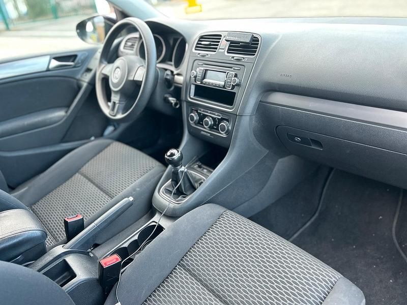 Gebraucht VW Golf VI 80 PS (58 kW) 2009 Schwarz Kleinwagen